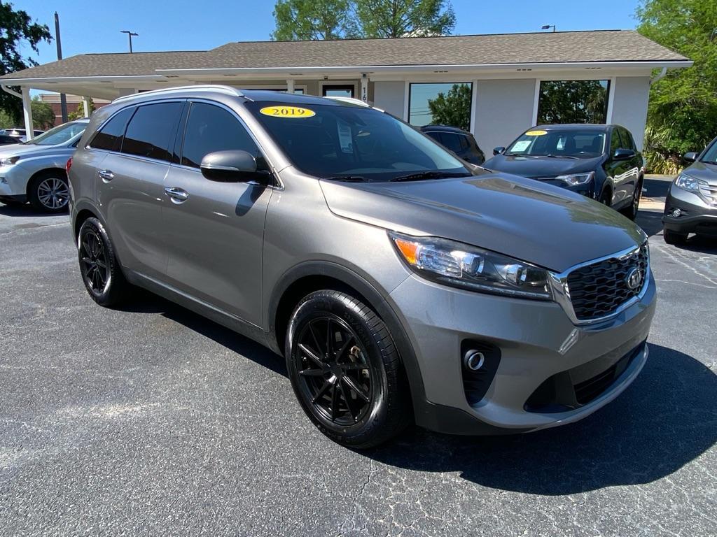 used 2019 Kia Sorento car, priced at $16,950