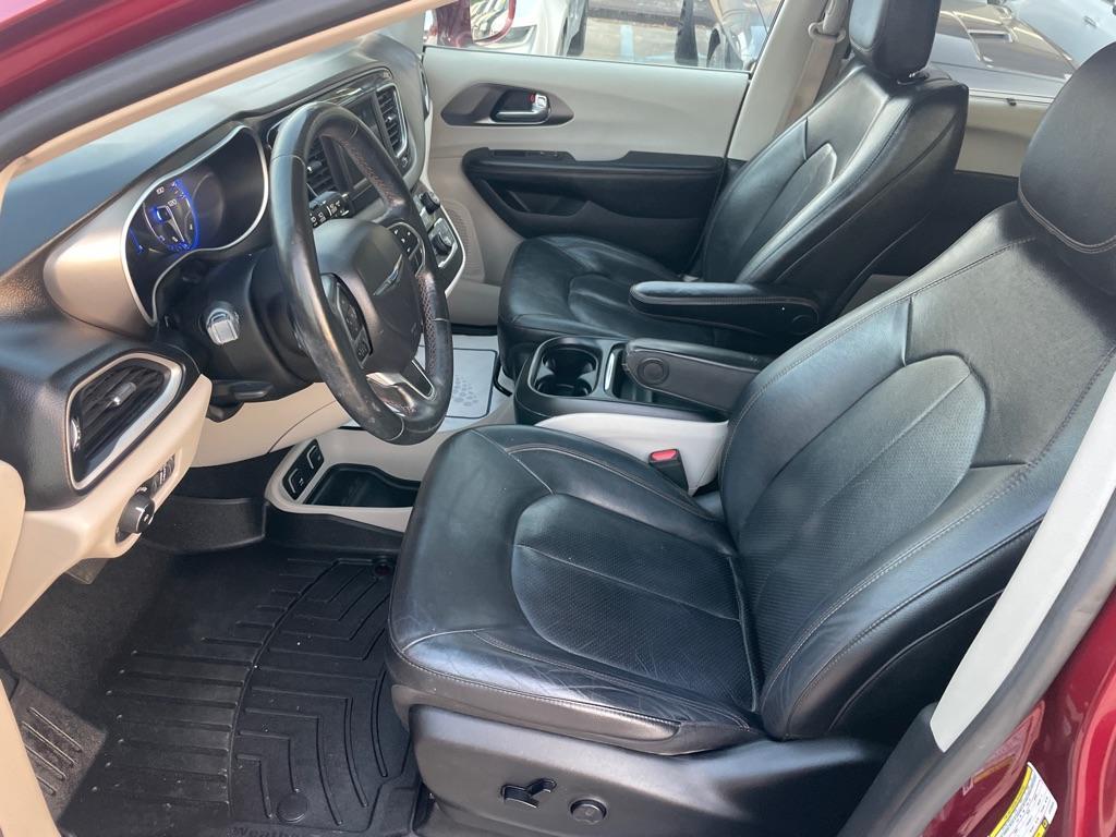 used 2020 Chrysler Pacifica car, priced at $18,950