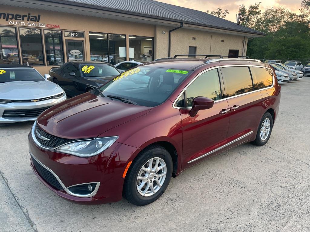 used 2020 Chrysler Pacifica car, priced at $18,950