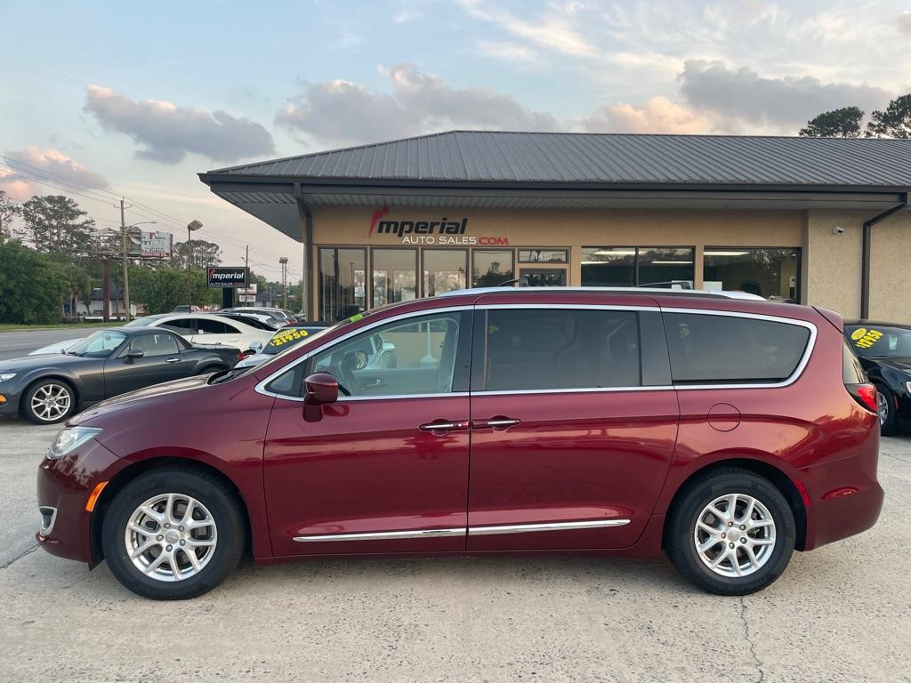used 2020 Chrysler Pacifica car, priced at $18,950
