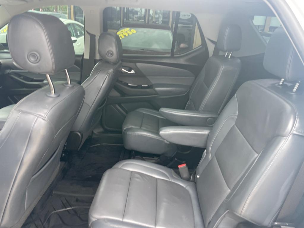 used 2019 Chevrolet Traverse car, priced at $22,950