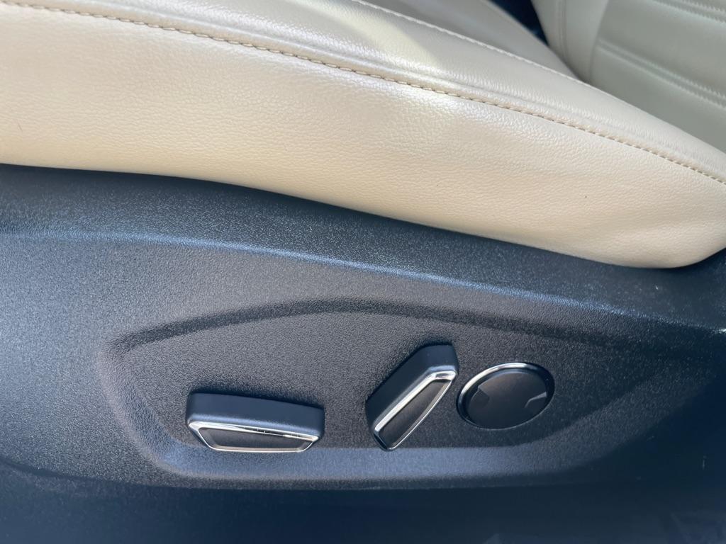 used 2019 Ford Edge car, priced at $14,950