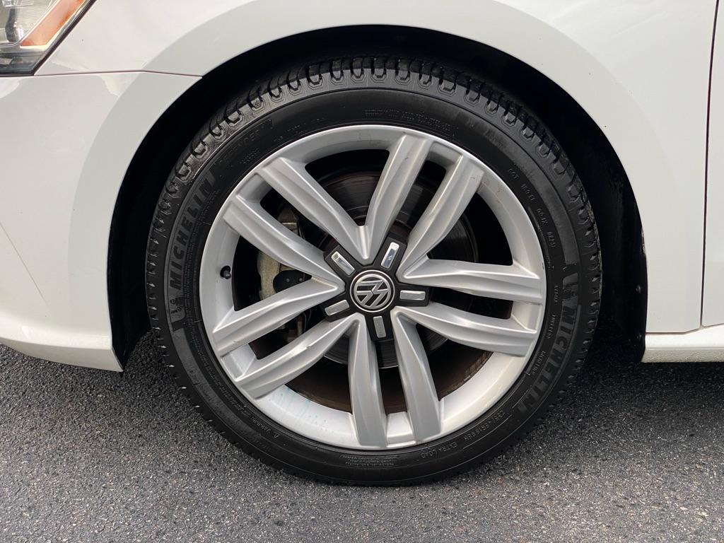 used 2017 Volkswagen Passat car, priced at $13,950