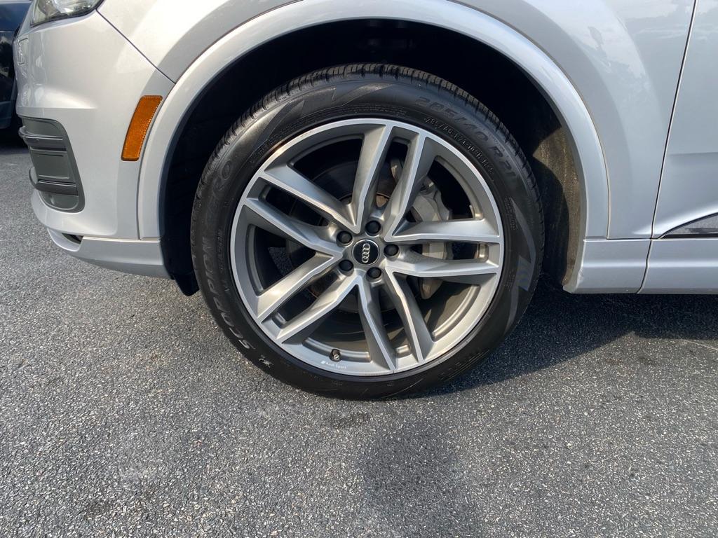 used 2018 Audi Q7 car, priced at $23,950