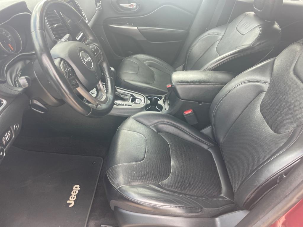 used 2019 Jeep Cherokee car, priced at $17,950