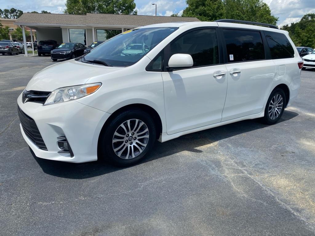 used 2018 Toyota Sienna car, priced at $22,950