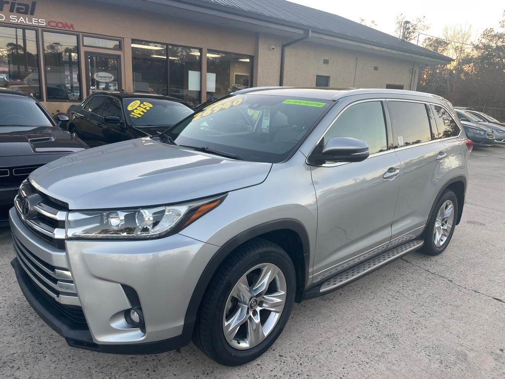 used 2019 Toyota Highlander car, priced at $26,950