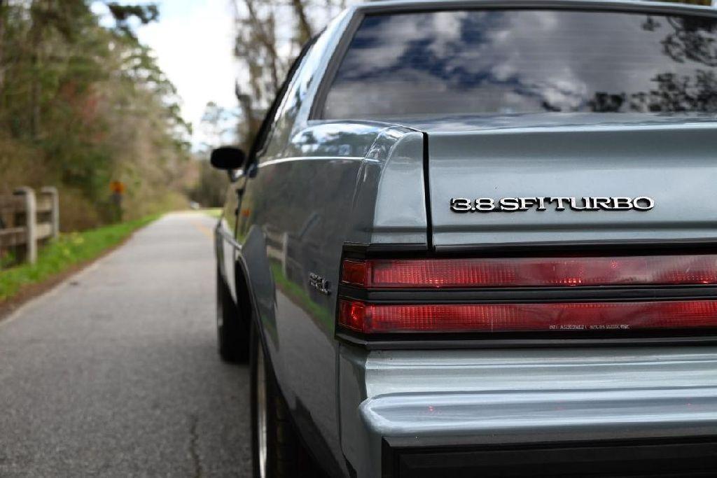 used 1986 Buick Regal car, priced at $37,950