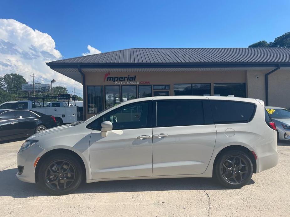 used 2019 Chrysler Pacifica car, priced at $17,950