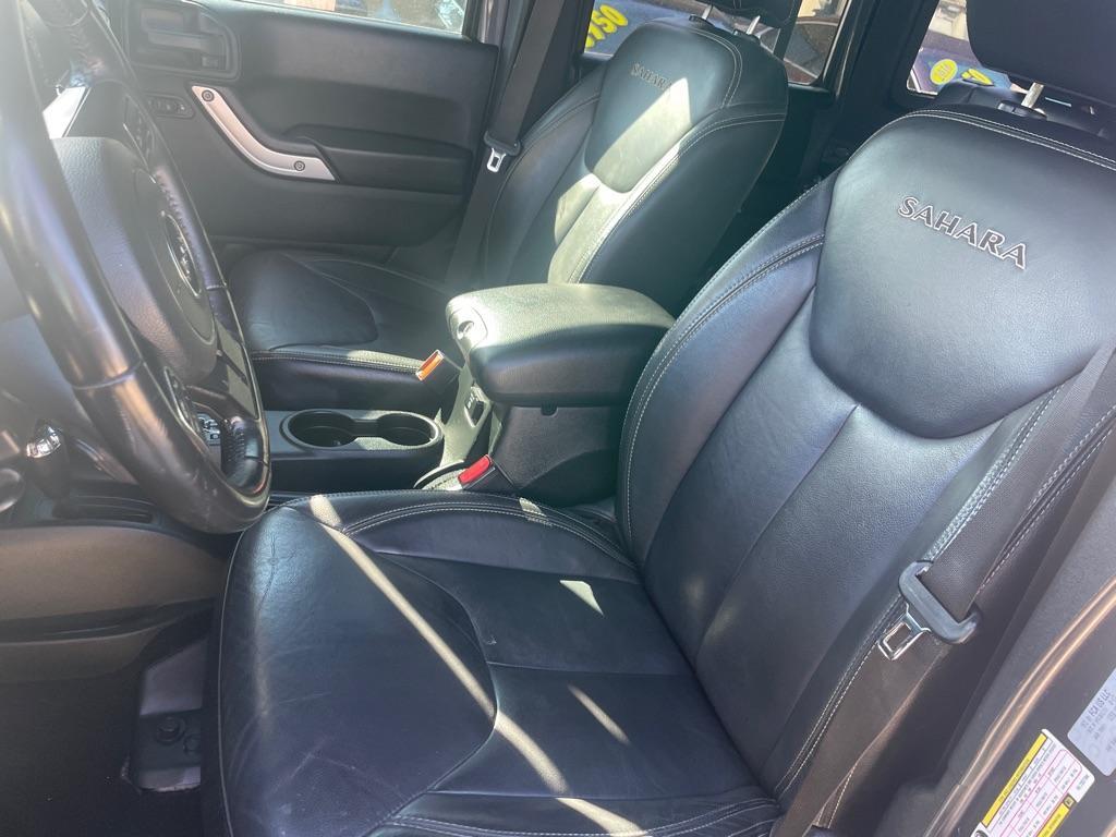 used 2017 Jeep Wrangler Unlimited car, priced at $27,950