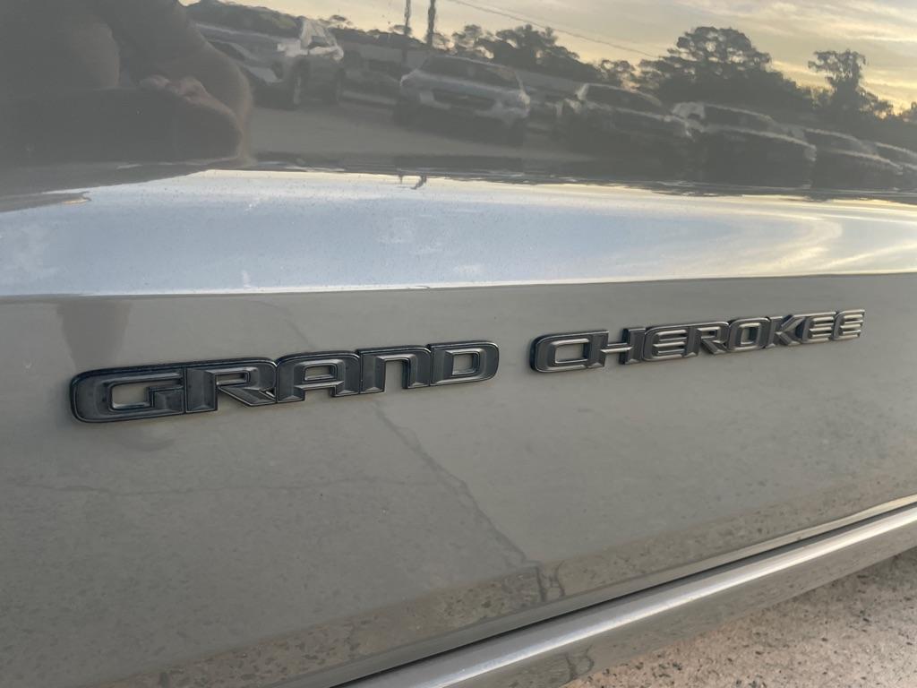 used 2020 Jeep Grand Cherokee car, priced at $21,500