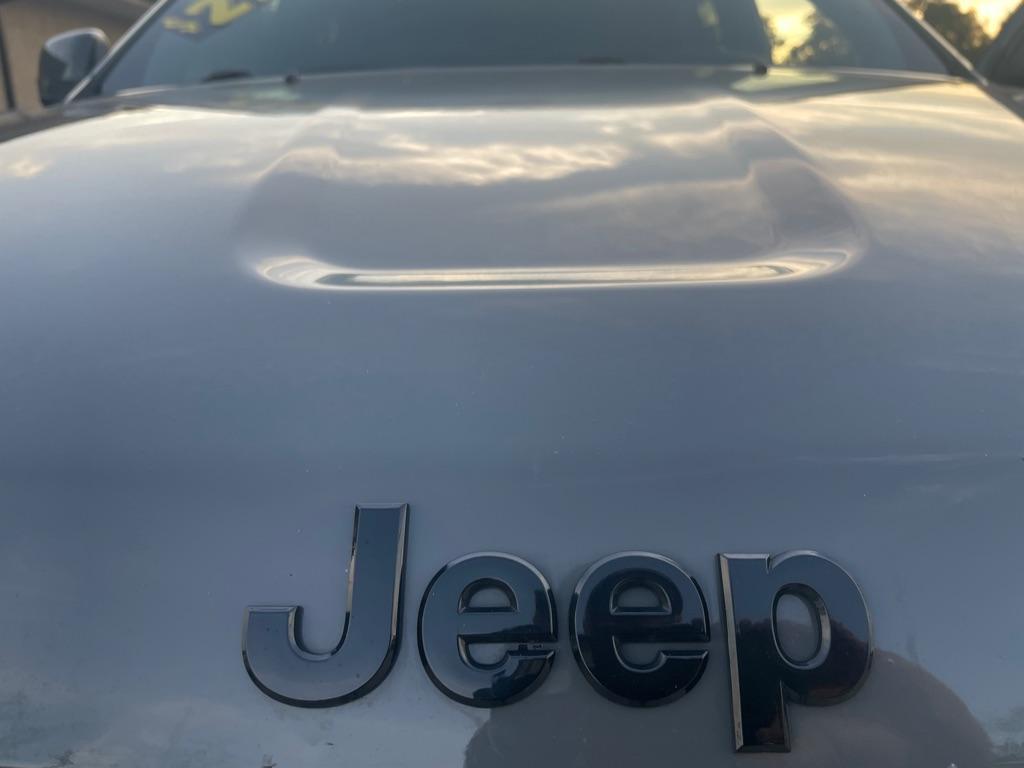 used 2020 Jeep Grand Cherokee car, priced at $21,500