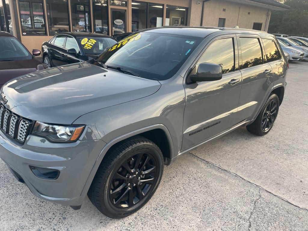 used 2020 Jeep Grand Cherokee car, priced at $21,500
