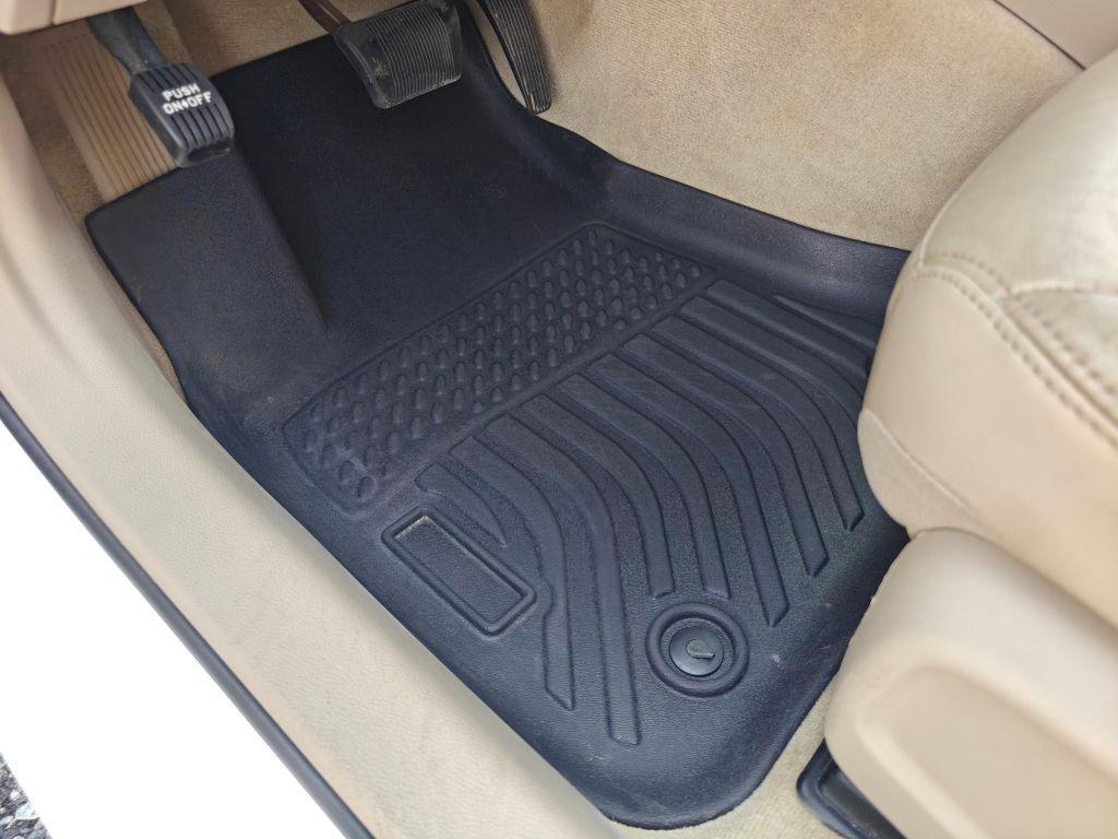 used 2013 Chrysler 300 car, priced at $6,950