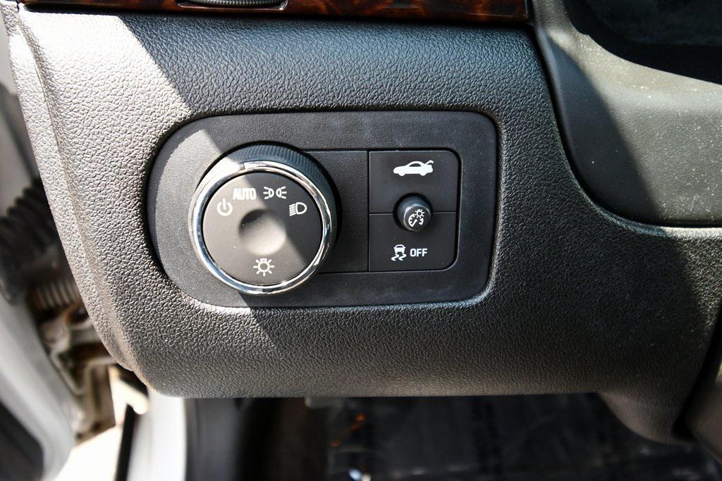 used 2013 Chevrolet Impala car, priced at $5,500