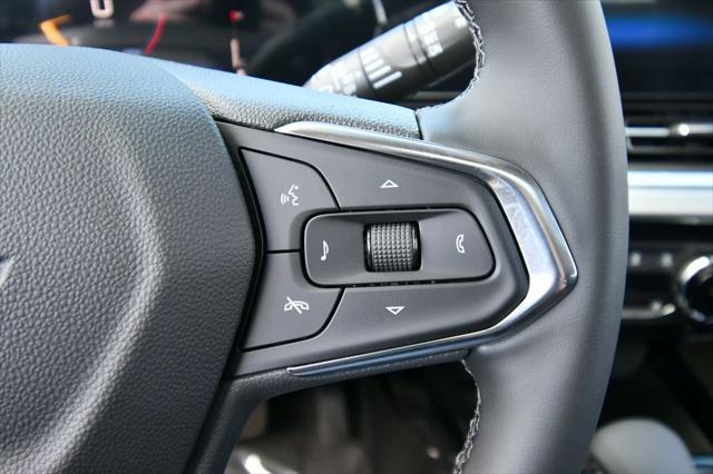 new 2025 Chevrolet Trax car, priced at $25,275