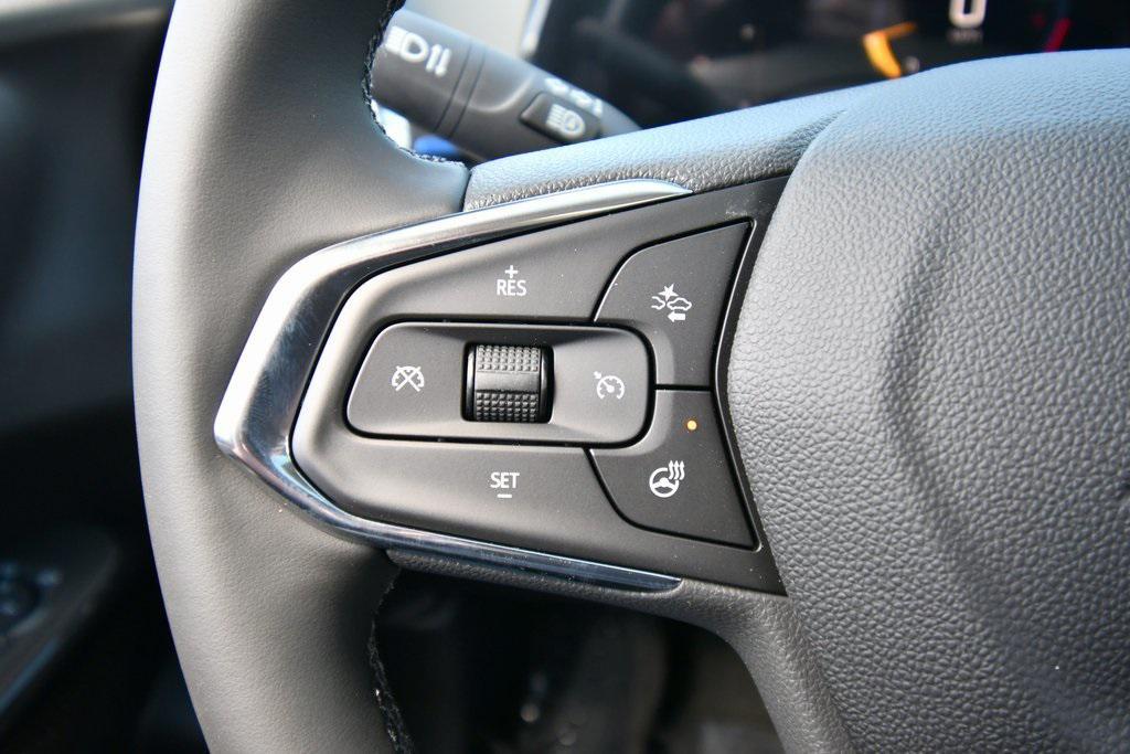 new 2025 Chevrolet Trax car, priced at $25,275