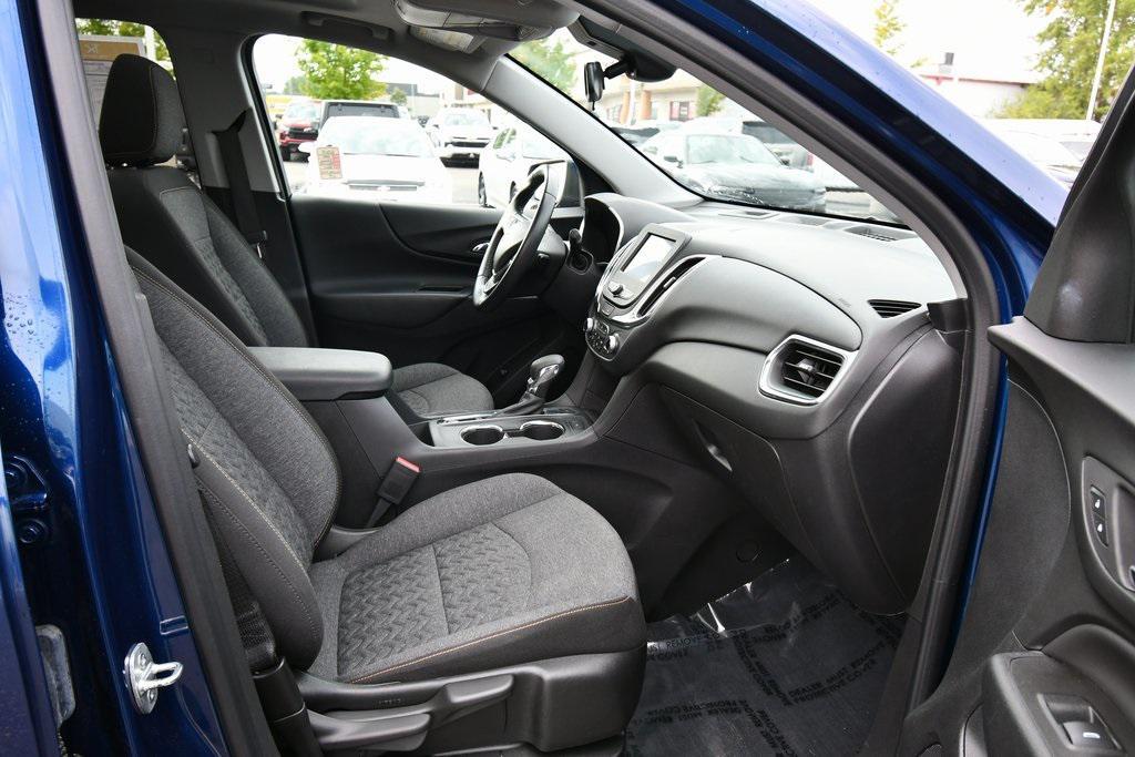used 2022 Chevrolet Equinox car, priced at $24,400