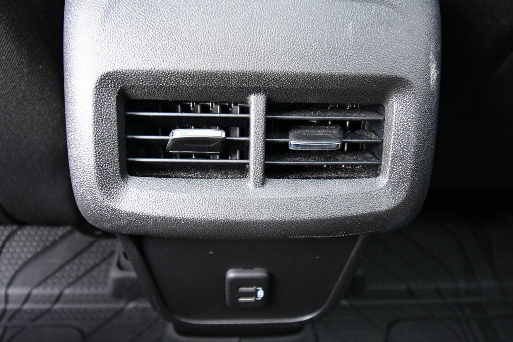 used 2022 Chevrolet Equinox car, priced at $24,400