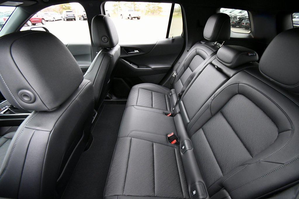 new 2026 Chevrolet Equinox car, priced at $32,045