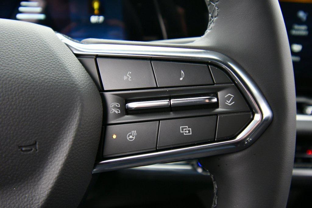 new 2026 Chevrolet Equinox car, priced at $32,045