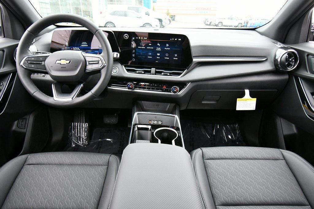 new 2026 Chevrolet Equinox car, priced at $32,045