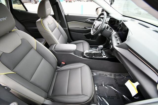 new 2025 Chevrolet Trax car, priced at $27,085
