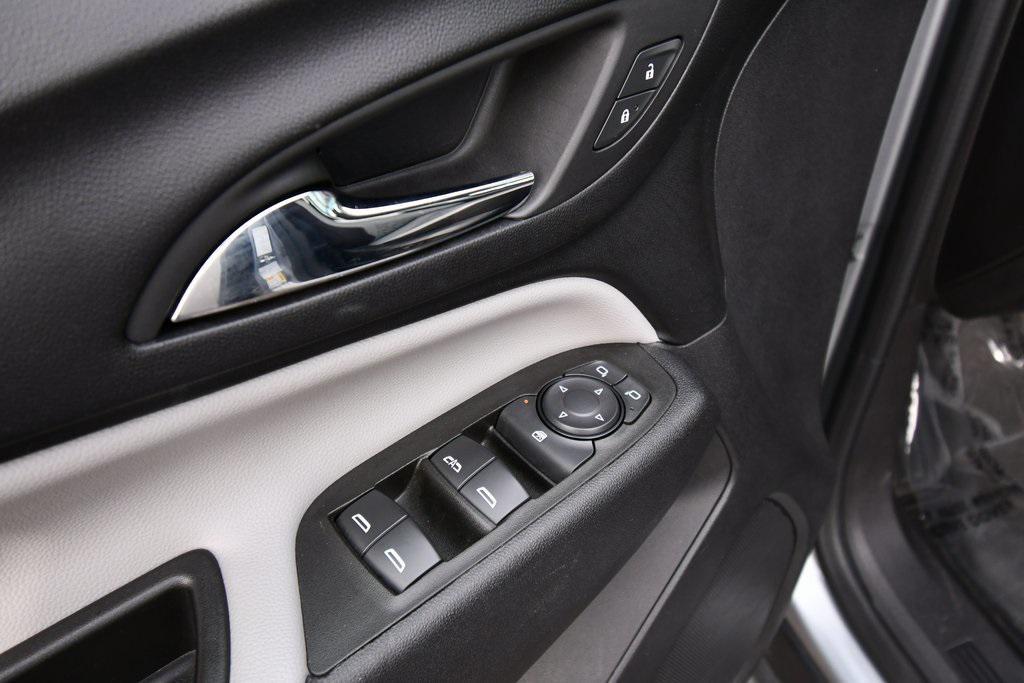 used 2024 Chevrolet Equinox car, priced at $23,750