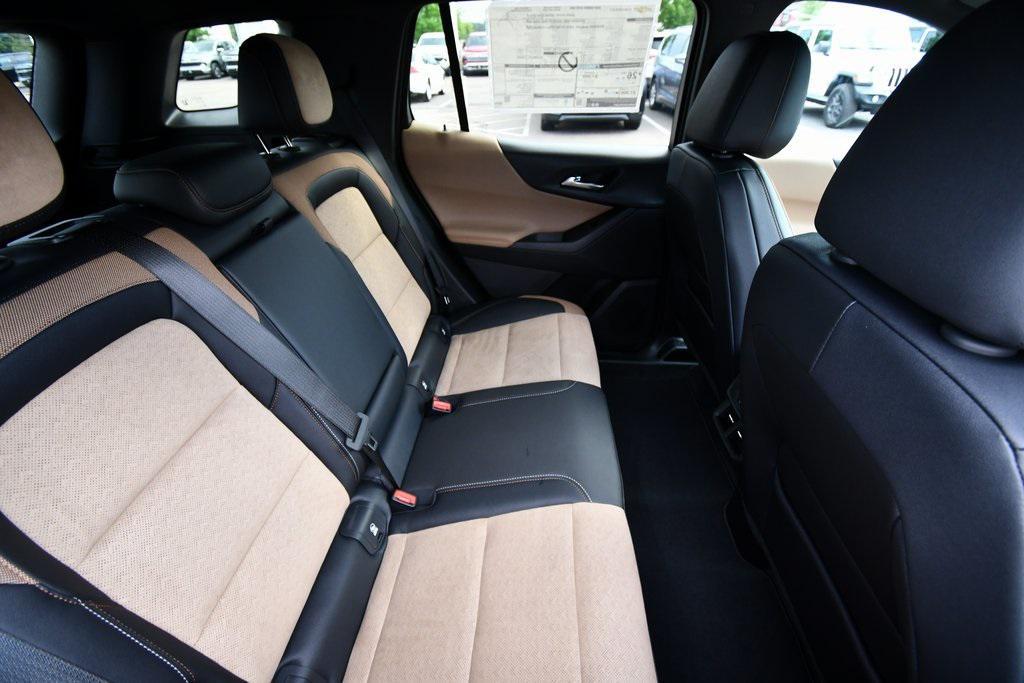 new 2026 Chevrolet Equinox car, priced at $37,285