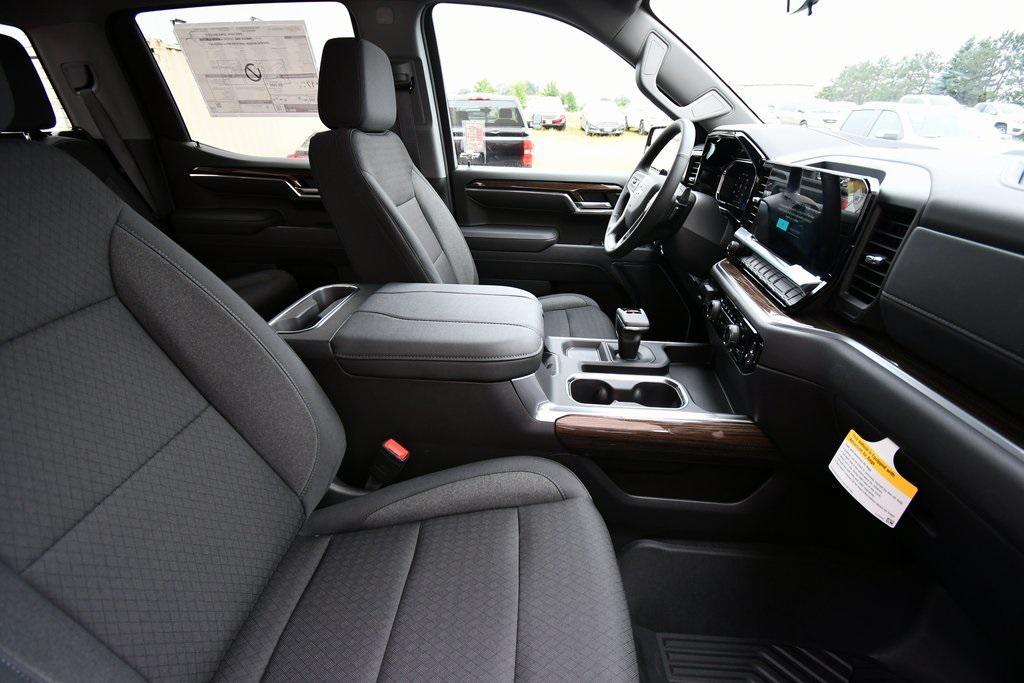 new 2026 Chevrolet Silverado 1500 car, priced at $62,640