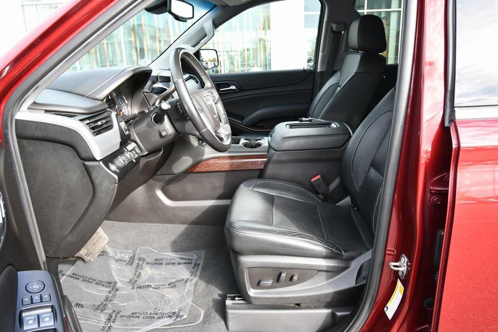 used 2019 GMC Yukon car, priced at $30,900