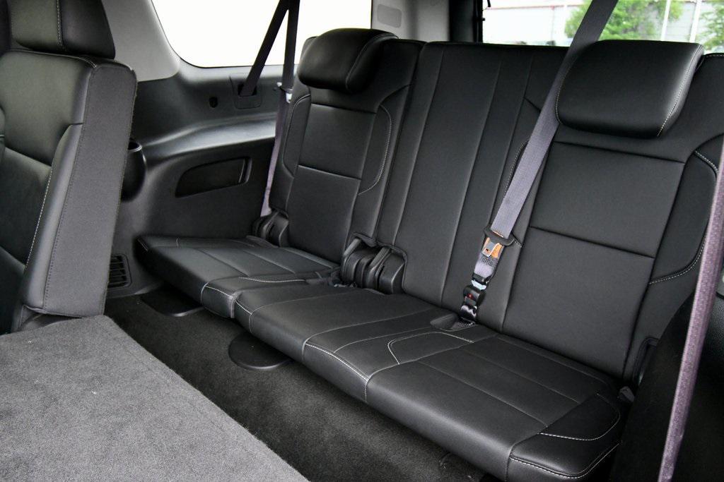 used 2016 Chevrolet Suburban car, priced at $13,250