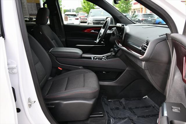 used 2024 Chevrolet Traverse car, priced at $48,000