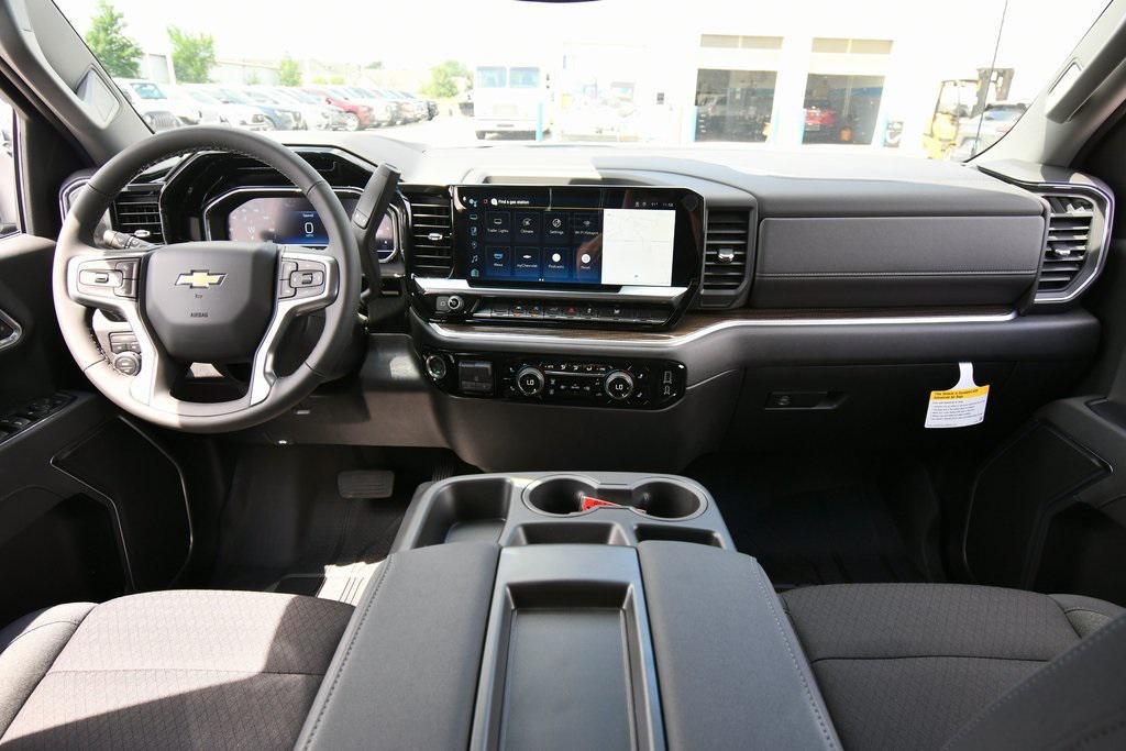 new 2025 Chevrolet Silverado 1500 car, priced at $51,595