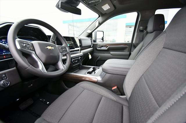 new 2025 Chevrolet Silverado 3500 car, priced at $72,040