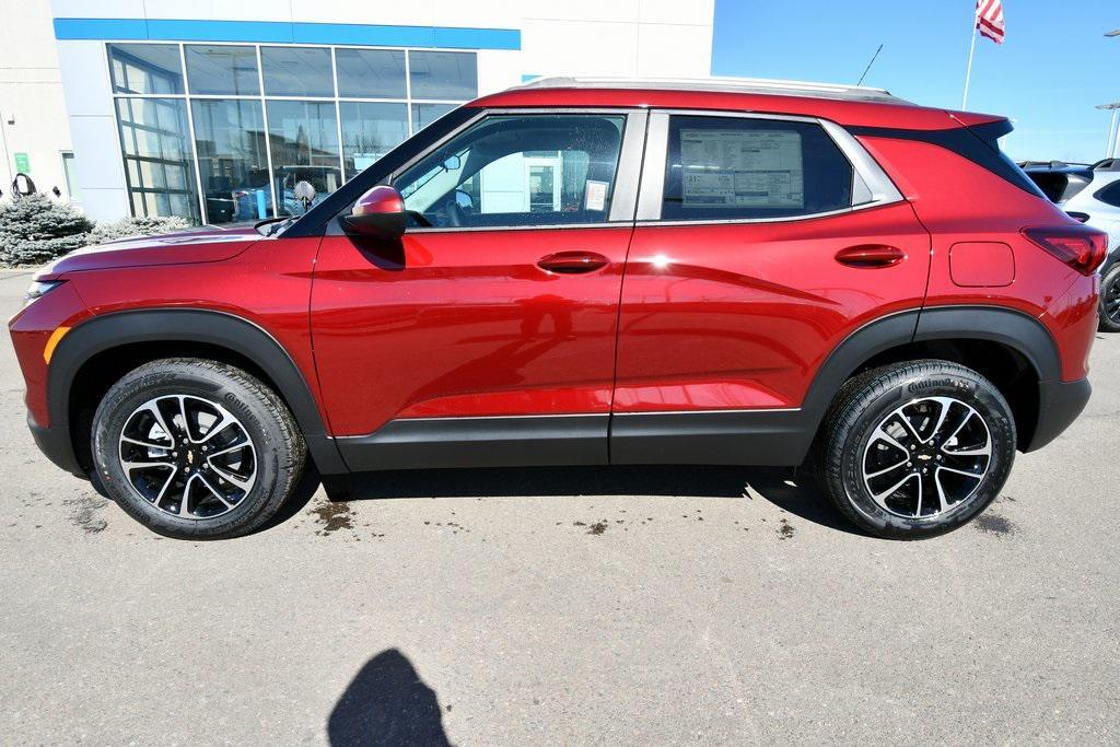 new 2025 Chevrolet TrailBlazer car, priced at $24,480