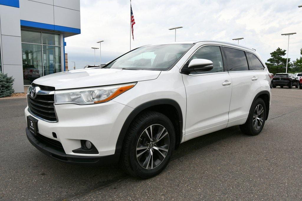 used 2016 Toyota Highlander car, priced at $17,500