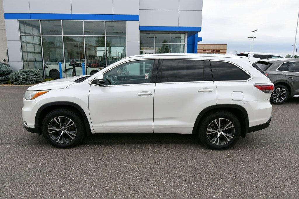 used 2016 Toyota Highlander car, priced at $17,500