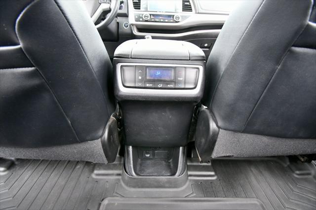 used 2016 Toyota Highlander car, priced at $18,250