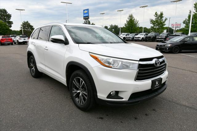 used 2016 Toyota Highlander car, priced at $18,250