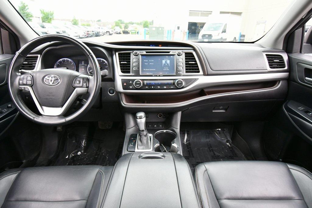 used 2016 Toyota Highlander car, priced at $17,500