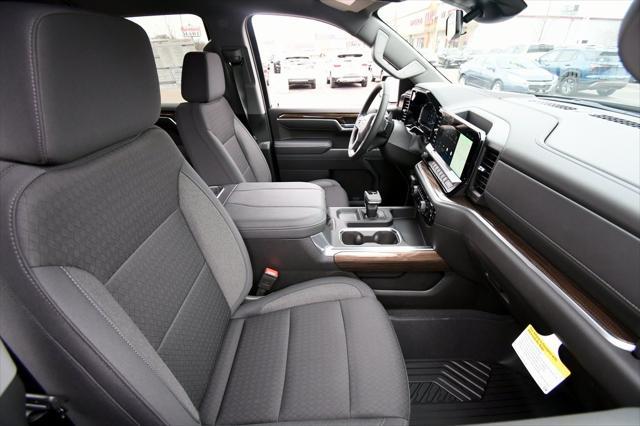 new 2025 Chevrolet Silverado 1500 car, priced at $52,660