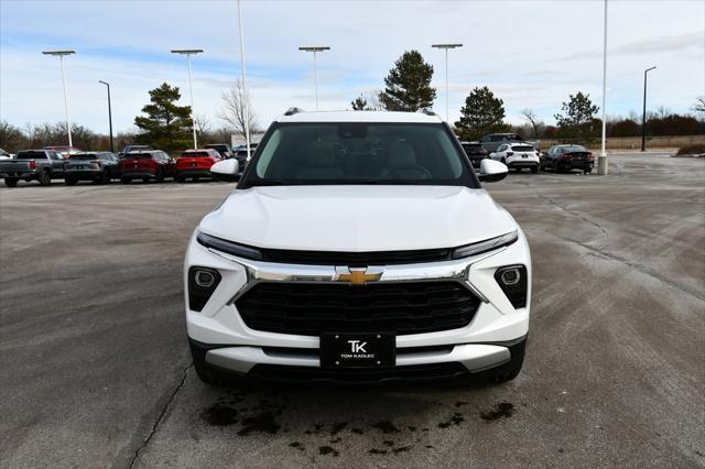 new 2025 Chevrolet TrailBlazer car, priced at $27,475