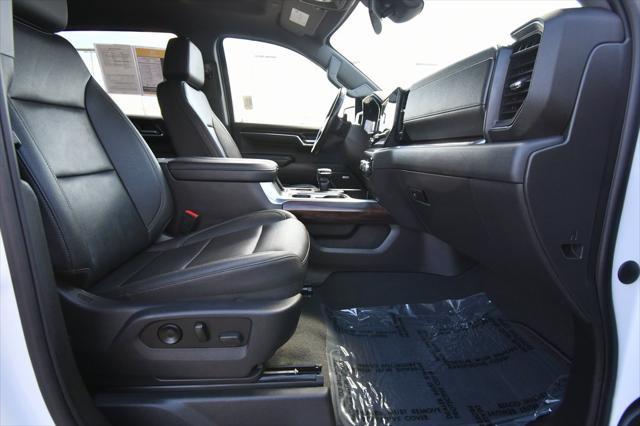 used 2023 GMC Sierra 1500 car, priced at $43,000