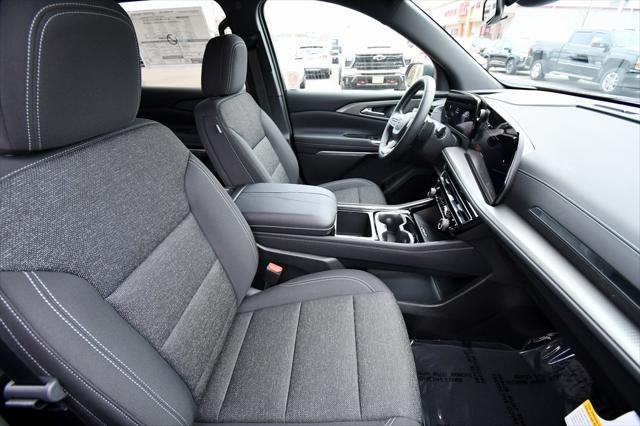 new 2025 Chevrolet Traverse car, priced at $43,195