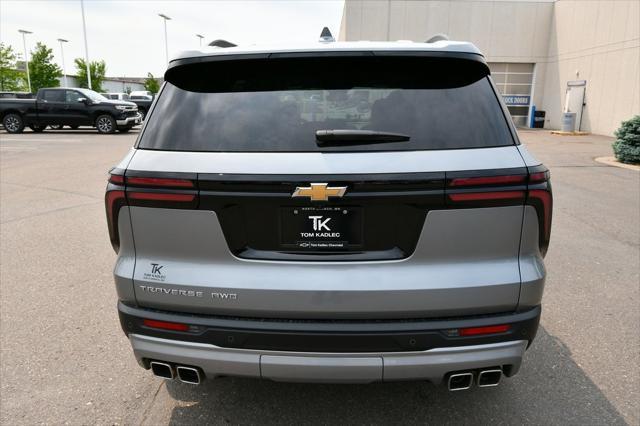 new 2025 Chevrolet Traverse car, priced at $43,195