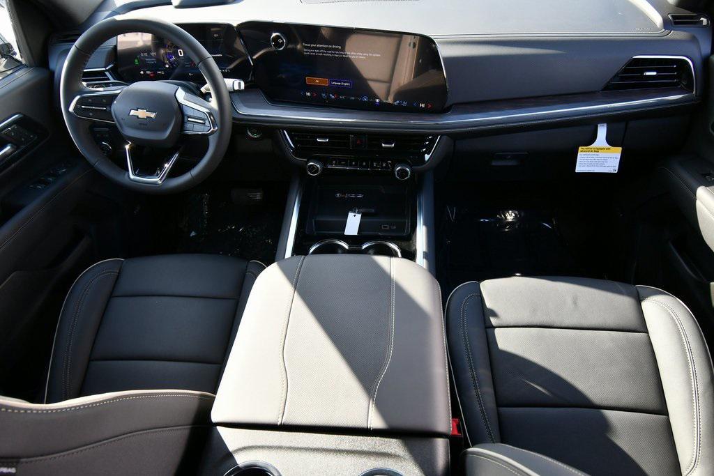 new 2025 Chevrolet Suburban car, priced at $79,115