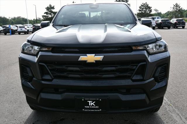 new 2025 Chevrolet Colorado car, priced at $37,890
