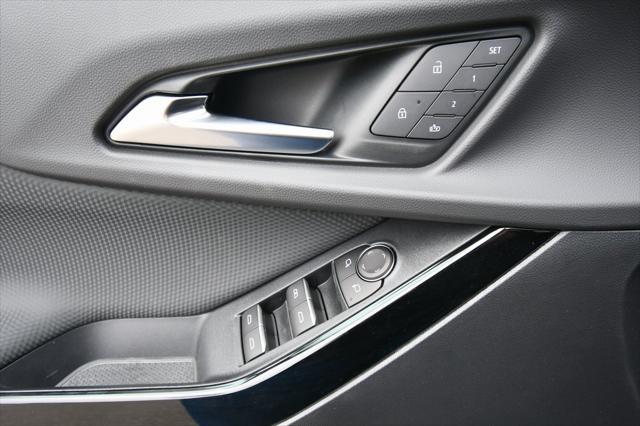 new 2026 Chevrolet Equinox car, priced at $36,095