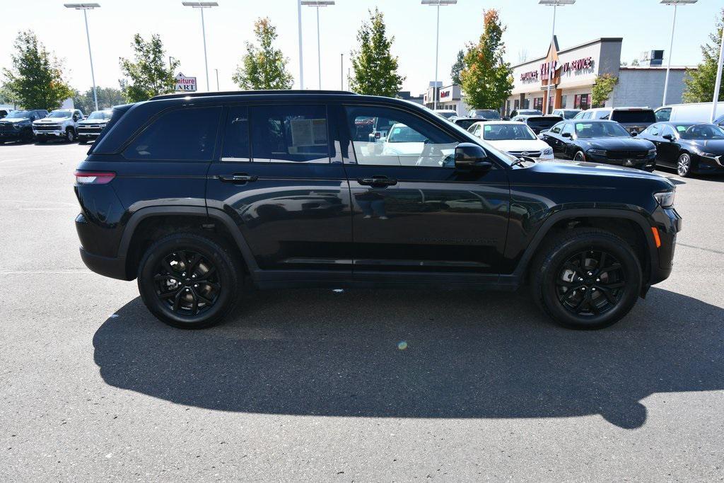 used 2024 Jeep Grand Cherokee car, priced at $34,750